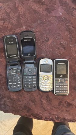 Really old phones that was made in the 90s