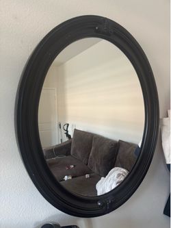 Oval mirror