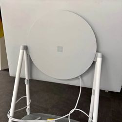 Microsoft Surface Hub 2S 50" With Steelcase Cart 