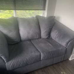 Sofa/Loveseat Set