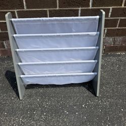 Kids Bookshelf / Book Organizer