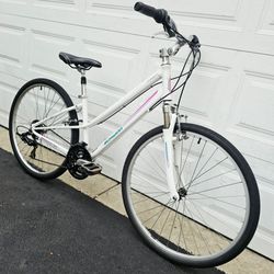 21spd SCHWINN VOYAGER Aluminum Touring all Terrain Hybrid Comfort bike
