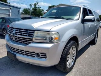 2011 Lincoln Navigator L