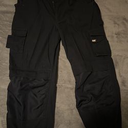 CAT Workwear Black Cargo Pants (40x36)