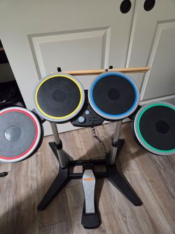Rockband 4 xbox one drum kit with guitar and game