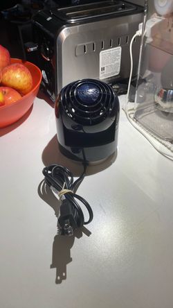 Vornado Small Personal Fan, pre-owned in great condition.