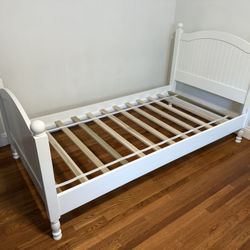 Pottery Barn Kids Catalina Bed - Twin