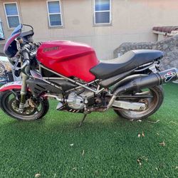 2002 Ducati S4