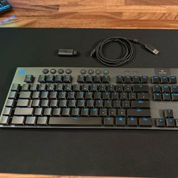 Excellent Logitech G915 Wireless Gaming Keyboard