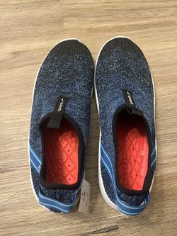 Men’s Speedo Water Shoes Size 10