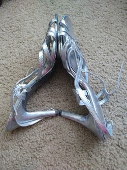 SILVER SANDALS AND BAG IN EXCELLENT CONDITION