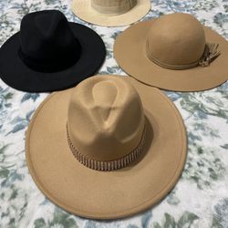 Womens Hats 