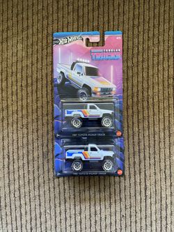 1987 Toyota Pickup Truck Hot Wheels 