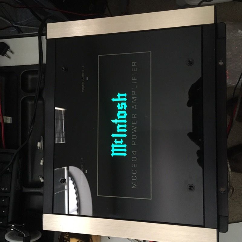 McIntosh MCC204 Car Audio Amplifier