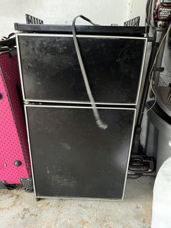 Mini Fridge
