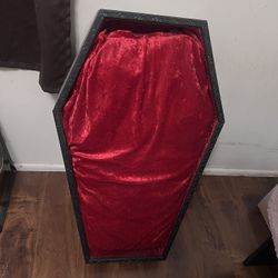Coffin Cat/Small Dog Bed 