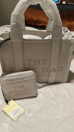 White Small Marc Jacobs Leather Tote Bag /wallet $420 without wallet $350