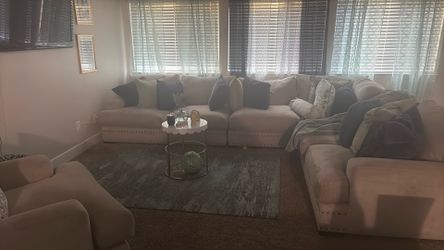 Sectional sofa