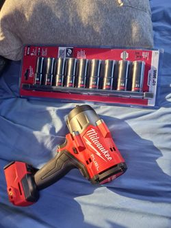 Milwaukee M18 Fuel High Impact Torque New