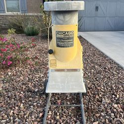 Chicago Electric Chipper/shredder 