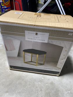 Brand New Bed Bath And Beyond Jasmine Vanity Stool for Sale in