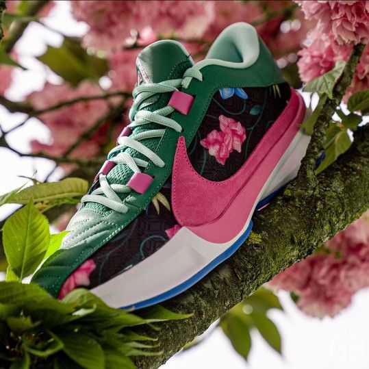 Men Nike Zoom FREAK FLORAL