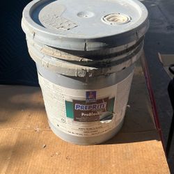 Paint Five gallons bucket