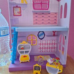 Disney Belle. Shopkins Happy Places 