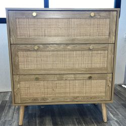 3 Drawer Dresser