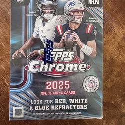 2025 TOPPS CHROME FOOTBALL FACTORY SEALED VALUE BOX