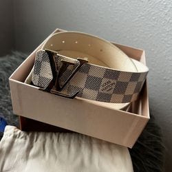 Brand new LV Sneakers (Louis Vuitton) for Sale in Anaheim, CA - OfferUp