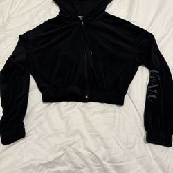 Black cropped zip up