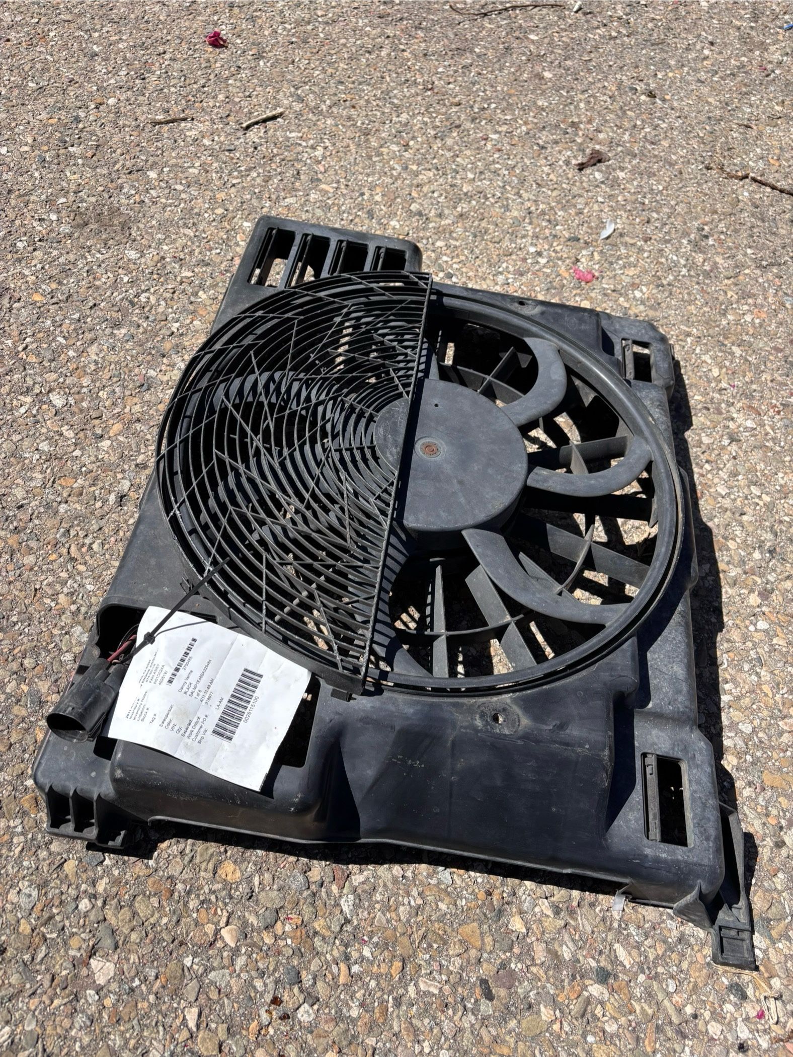 Land Rover Range Rover Engine Cooling Fan Assembly 2010-2012