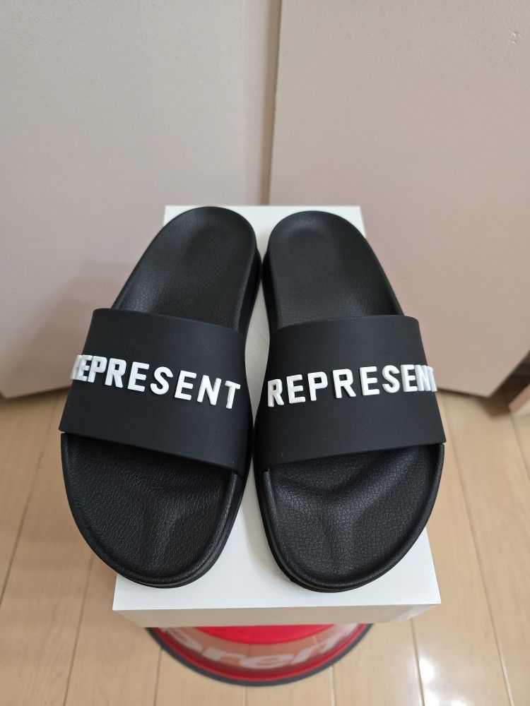 Represent Pool Slide