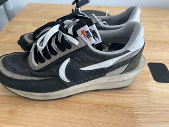 Nike LDWaffle x Sacai Black- used
