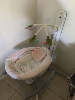 Fisher Price 4-in-1 Smart Connect Cradle N Swing For Baby Girl