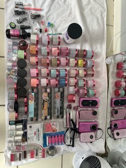 Nail 💅 items everything you see included.