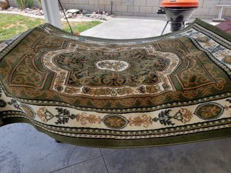 Carpet  5'x7'