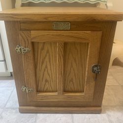 Vintage White Clad Ice Box