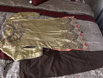 Woman Punjabi Dresses In Good Condition. Its Very Beautiful For $30