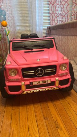 Mercedes-Benz G-Wagon Kids Ride-On Car Pink