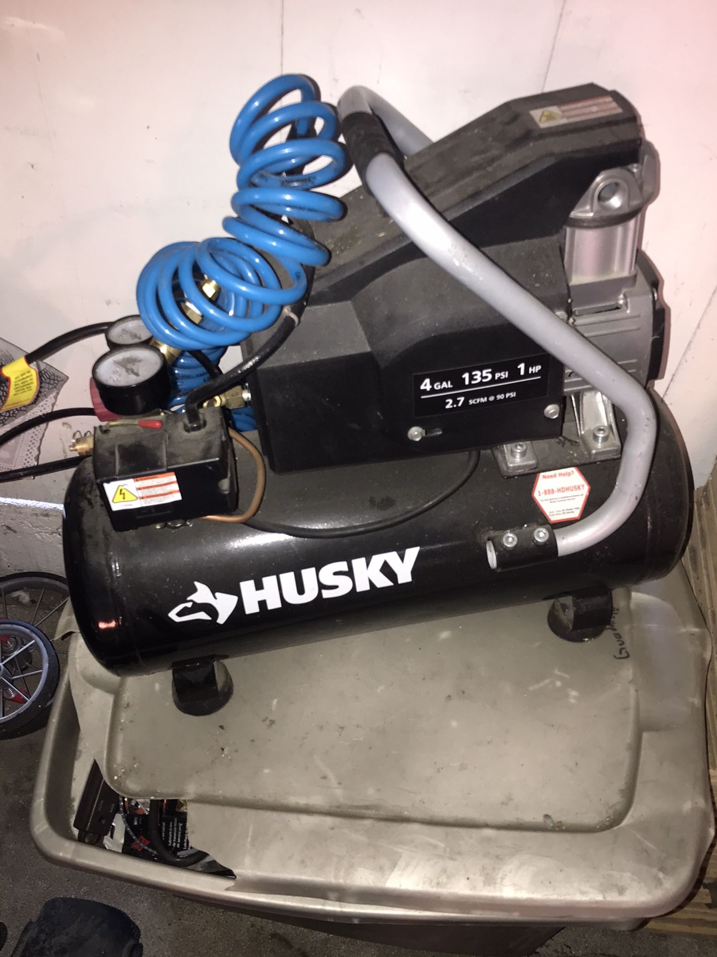 Air compressor husky