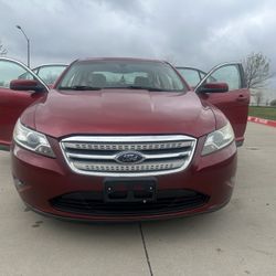 2010 Ford Taurus