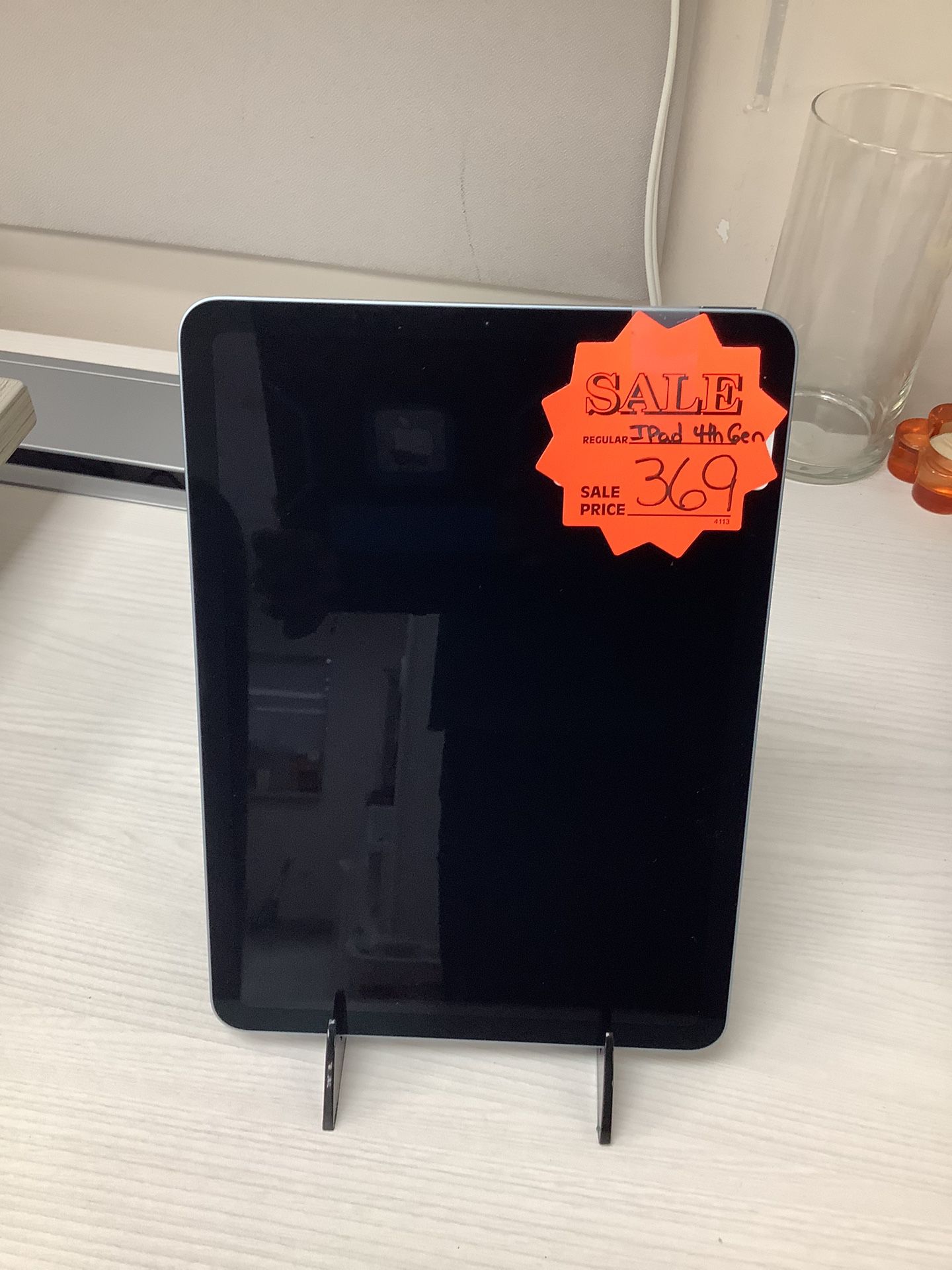 iPad 4th Gen $369 (Rj Cash Pawnshop 2505 NW 183rd St)