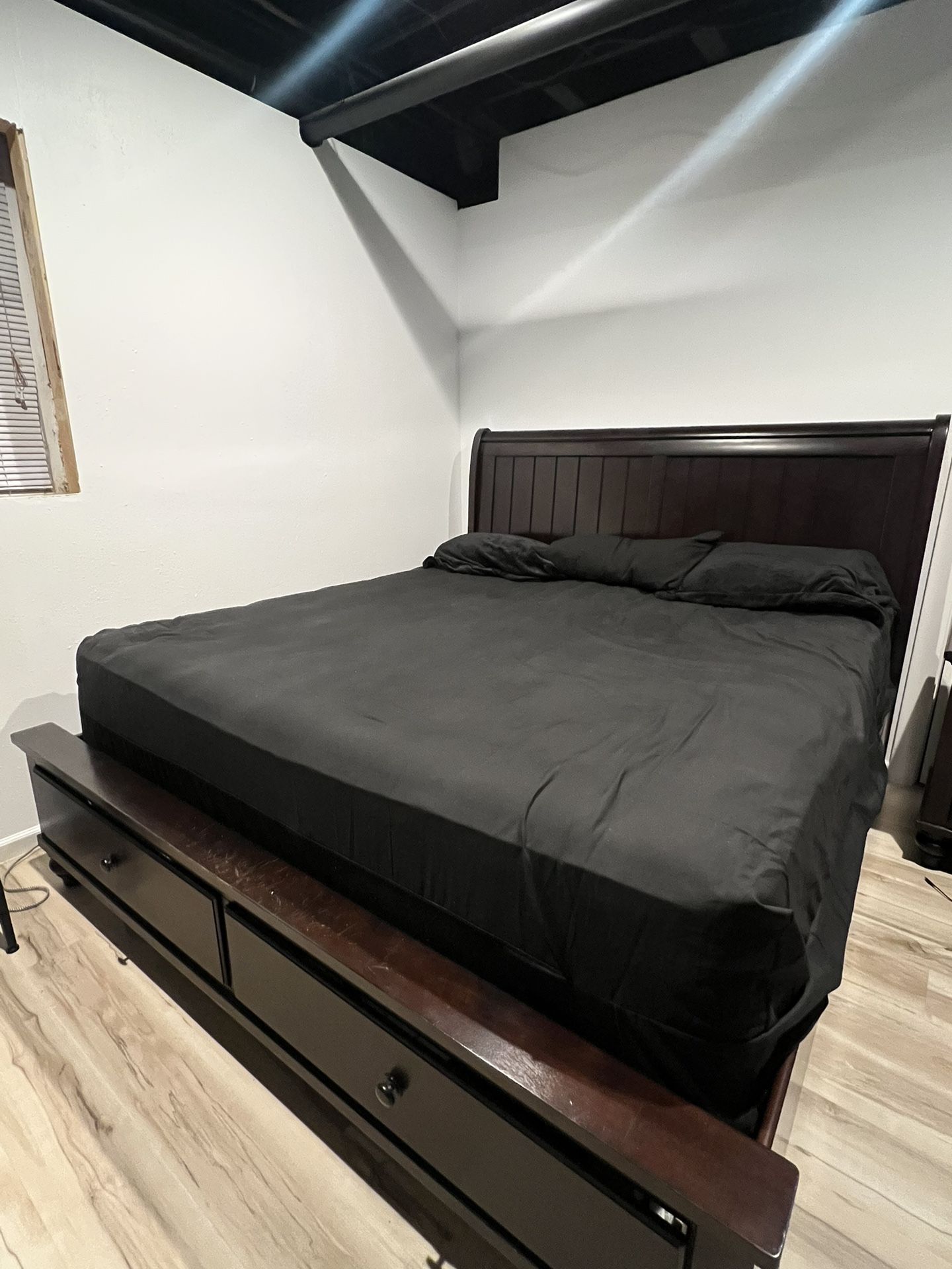 King Size Bed Frame 