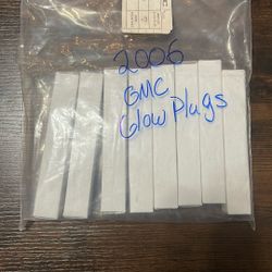 GMC CHEVY Glow plug Set 06-10 6.6L