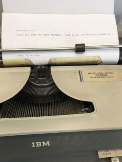 IBM Model 11 Electric Typewriter Vintage! Rare! 1960s? for Sale in Fontana,  CA - OfferUp