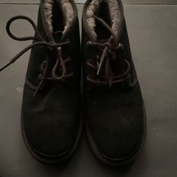 Black UGGS Size 10 Men’s 