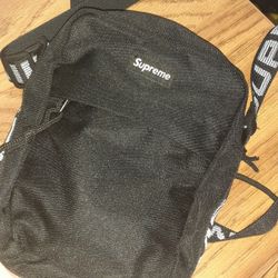 Supreme Satchel 