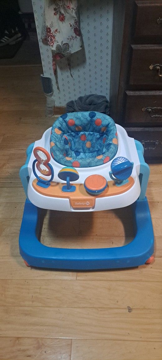 Bouncer With Wheels Safety 1st